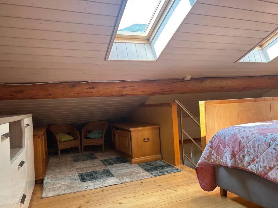 A Hilarious Hideaway In Roveredoアパートメント エクステリア 写真
